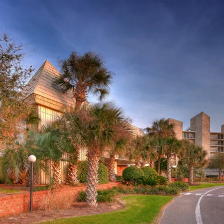 Oceanfront Litchfield Inn
