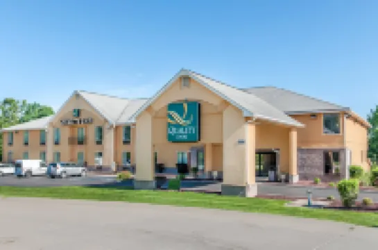 Quality Inn Bloomington Near University Hotels in 