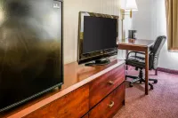 Quality Inn - Haustierfreundliche