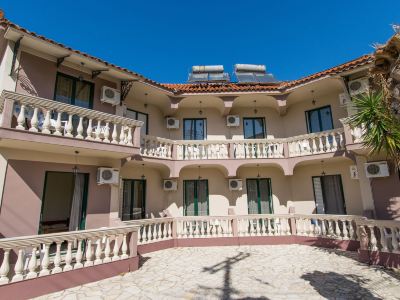 Zante Nest Studios & Apartments