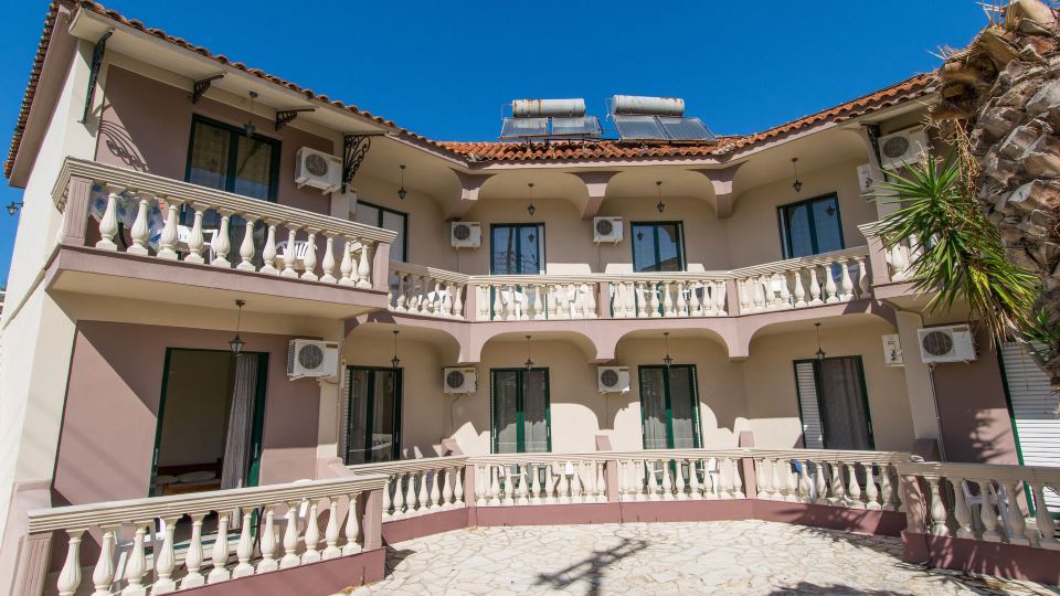 Zante Nest Studios & Apartments