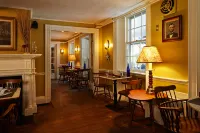 Concord's Colonial Inn Hotels in Concord