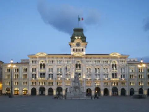 サボイア エクセルシオール パレス トリエステ スターホテルズ コレッツィオーネ トリエステのホテル