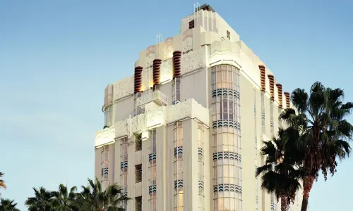 Sunset Tower Hotel