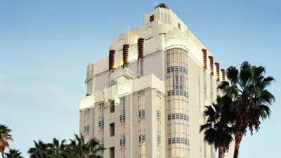 Sunset Tower Hotel Отели в г. Западный Голливуд