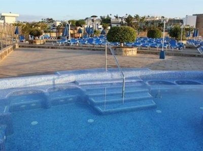 Outdoor Swimming Pool