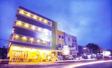 Avira Hotel Makassar