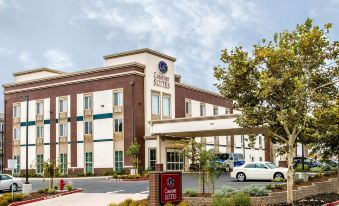 Comfort Suites Woodland - Sacramento Airport