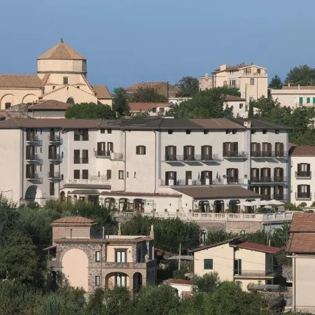 Hotel Iaccarino Отели рядом с достопримечательностью «Пляж Марамео»