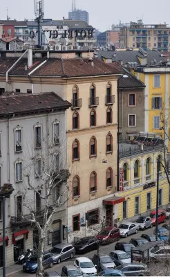 ホテル サン グイド 意大利华人街 华人网 新闻网 旅游网周辺のホテル