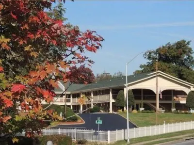 The Guest Lodge Gainesville Hotel di 