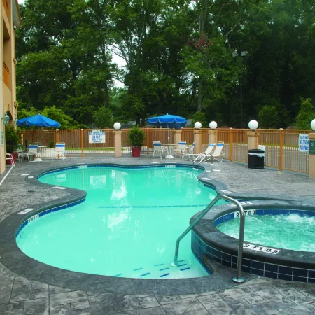 La Quinta Inn & Suites by Wyndham Savannah Airport - Pooler