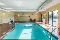 Comfort Suites Kings Bay Naval Base Area Hotels in Kingsland