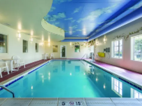 La Quinta Inn & Suites by Wyndham Bowling Green Hoteles en Bowling Green