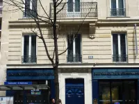 Prince Albert Montmartre Hotels near Montmartre