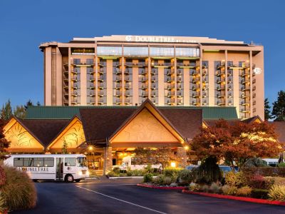DoubleTree by Hilton Seattle Airport