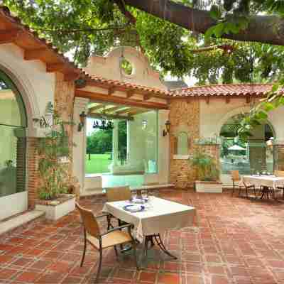 El Embajador, a Royal Hideaway Hotel Hotel Exterior