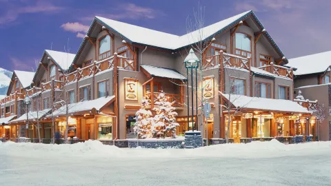 Brewster Mountain Lodge in Banff