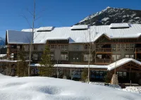 Panorama Mountain Resort - Ski TIP / Tamarack Condos