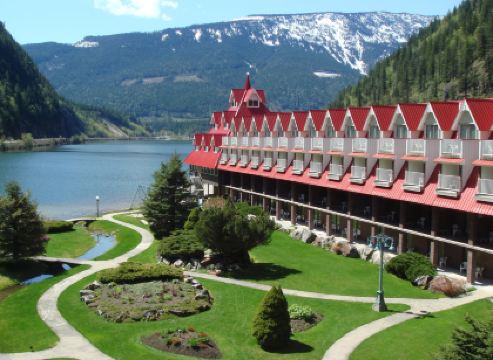 Three Valley Lake Chateau