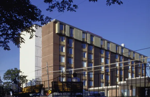 羅達大亞茅斯酒店