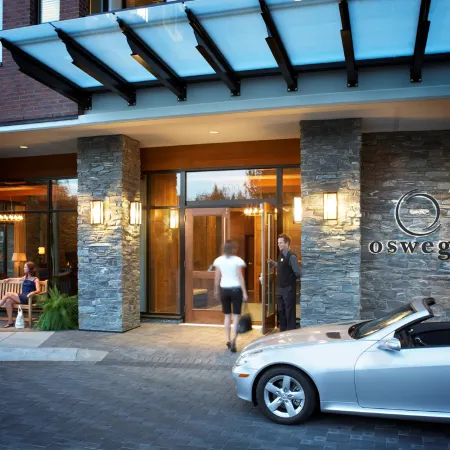 Oswego Hotel