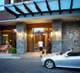 Oswego Hotel Hotels near Terp City Lounge