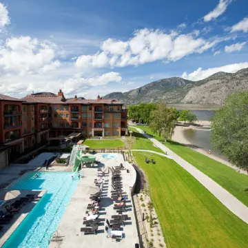 Watermark Beach Resort