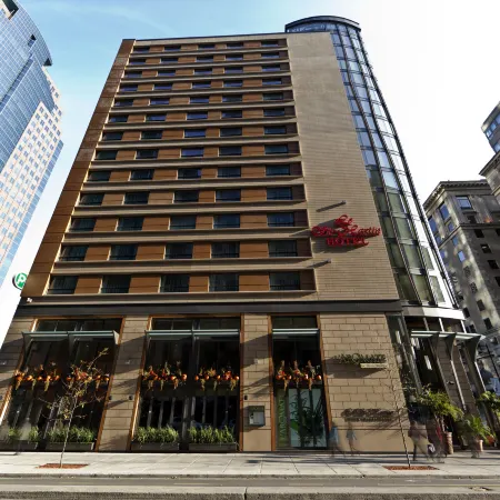 Metcalfe Hotel Montréal by Gray Collection Отели рядом с достопримечательностью «Высшая школа коммерческих студий в Монреале»