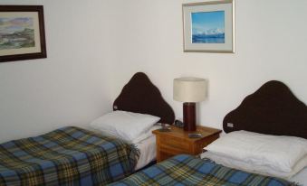Harris White Cottage