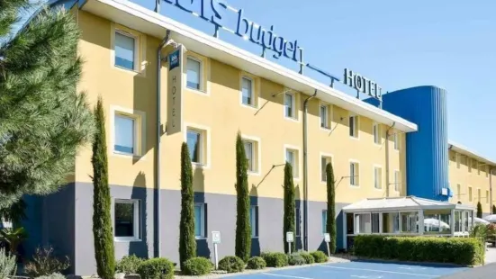 Ibis Issoire