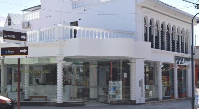 Hotel De Las Artes - Housity