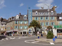Le Benhuyc Hotels in Binic