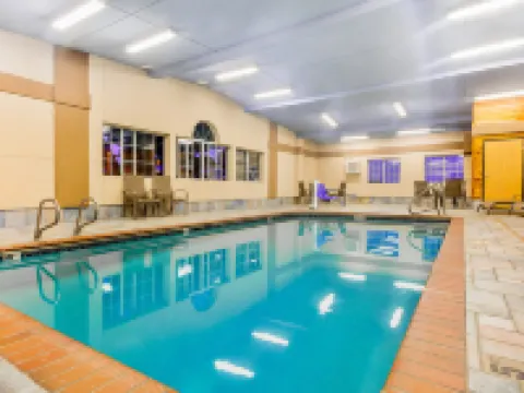 AmericInn by Wyndham des Moines Airport Hotels in Des Moines