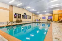 AmericInn by Wyndham des Moines Airport Hotels in Norwalk