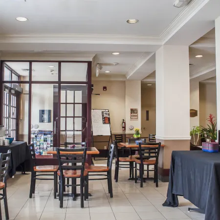 The Champlain Waterfront Hotel Ascend Hotel Collection