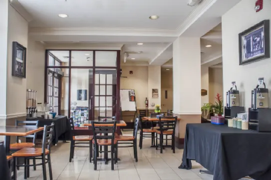 The Champlain Waterfront Hotel Ascend Hotel Collection