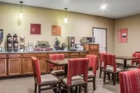 Super 8 by Wyndham Altoona - breakfast