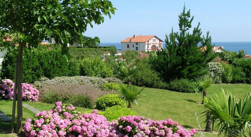 Lafitenia Resort Villa Cenitz-Saint-Jean-de-Luz Updated 2023 Room  Price-Reviews & Deals | Trip.com