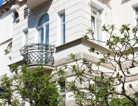 Hotel Gajendra Niwas Sun City - Housity