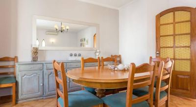 Restaurant Apartments Salomé Photo