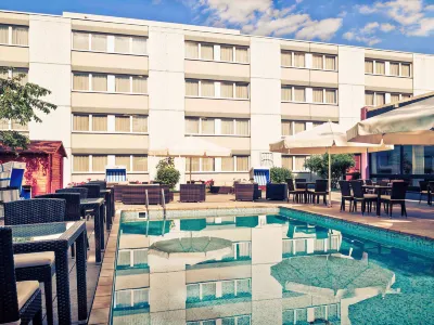 Elaya Hotel Stuttgart Boeblingen Các khách sạn gần Lidl