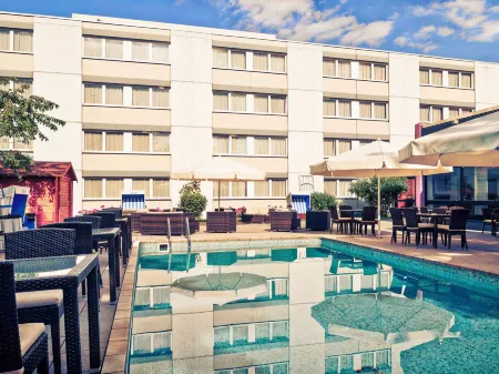 Elaya Hotel Stuttgart Boeblingen Отели в г. Айдлинген