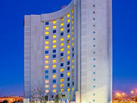Delta Hotels by Marriott Istanbul West