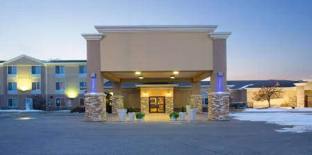 Holiday Inn Express & Suites Lexington