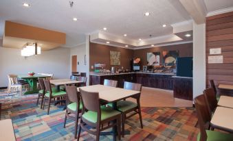 AmericInn by Wyndham Moline Airport/Quad Cities