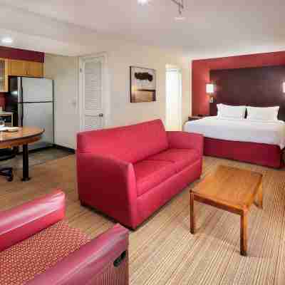 Residence Inn Irvine Spectrum Rooms