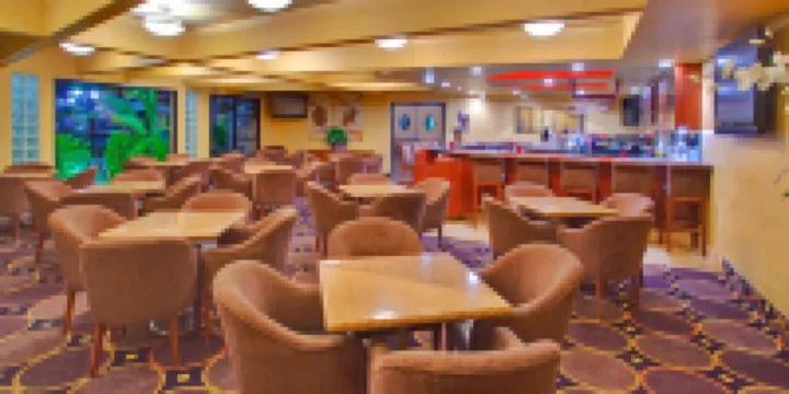 聖迭戈海灣希爾頓逸林酒店