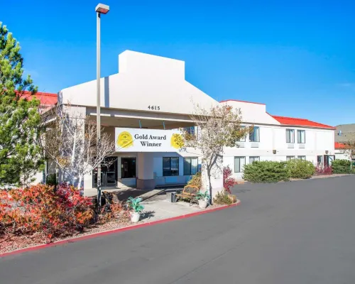 Econo Lodge Hotels in Pueblo