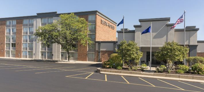 Sonesta Hotel Grand Rapids Airport Hotels in Kent County